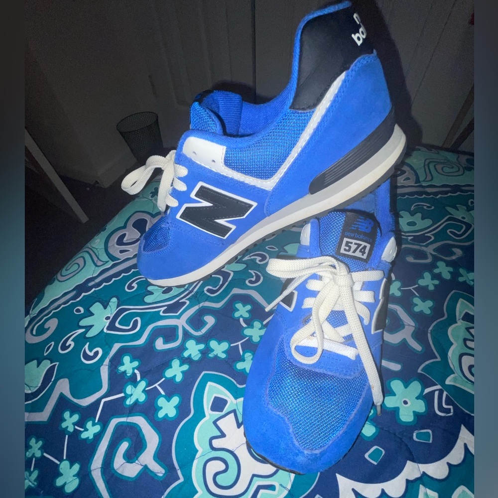 New Balance 574 Royal Blue / Black / White color way MEN SZ 6.5